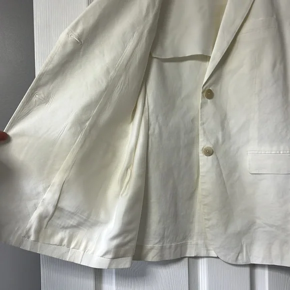 Theory Slightly Off White Blazer - Picture 14 of 14